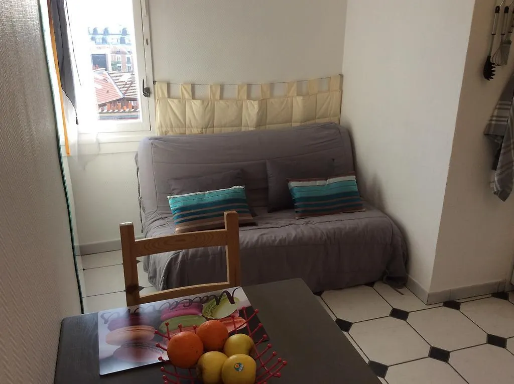 Studio Rue Chardon Lagache Paris