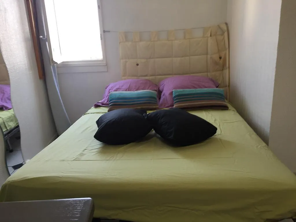 Studio Rue Chardon Lagache Apartment Paris