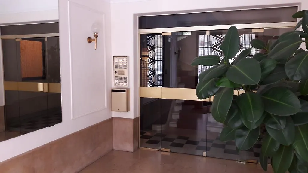 Studio Rue Chardon Lagache * باريس